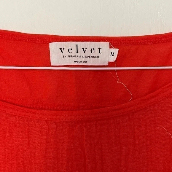 Women's Velvet Short Sleeve Top Sz. M - Picture 4 of 4